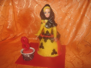 Kue 3D barbie Aisyah